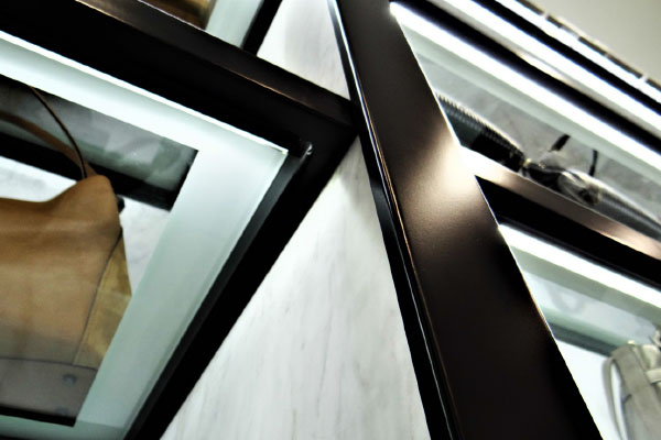 ραφια καταστηματων