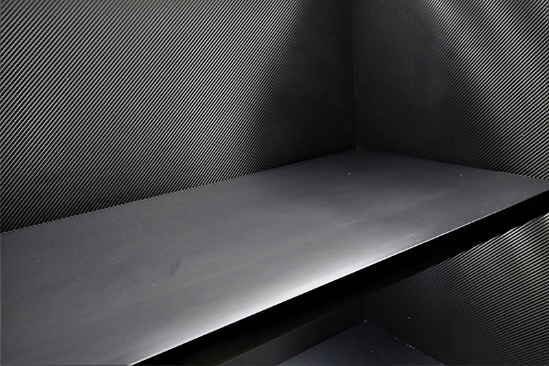 βιτρινα επενδυση ανθρακονημα