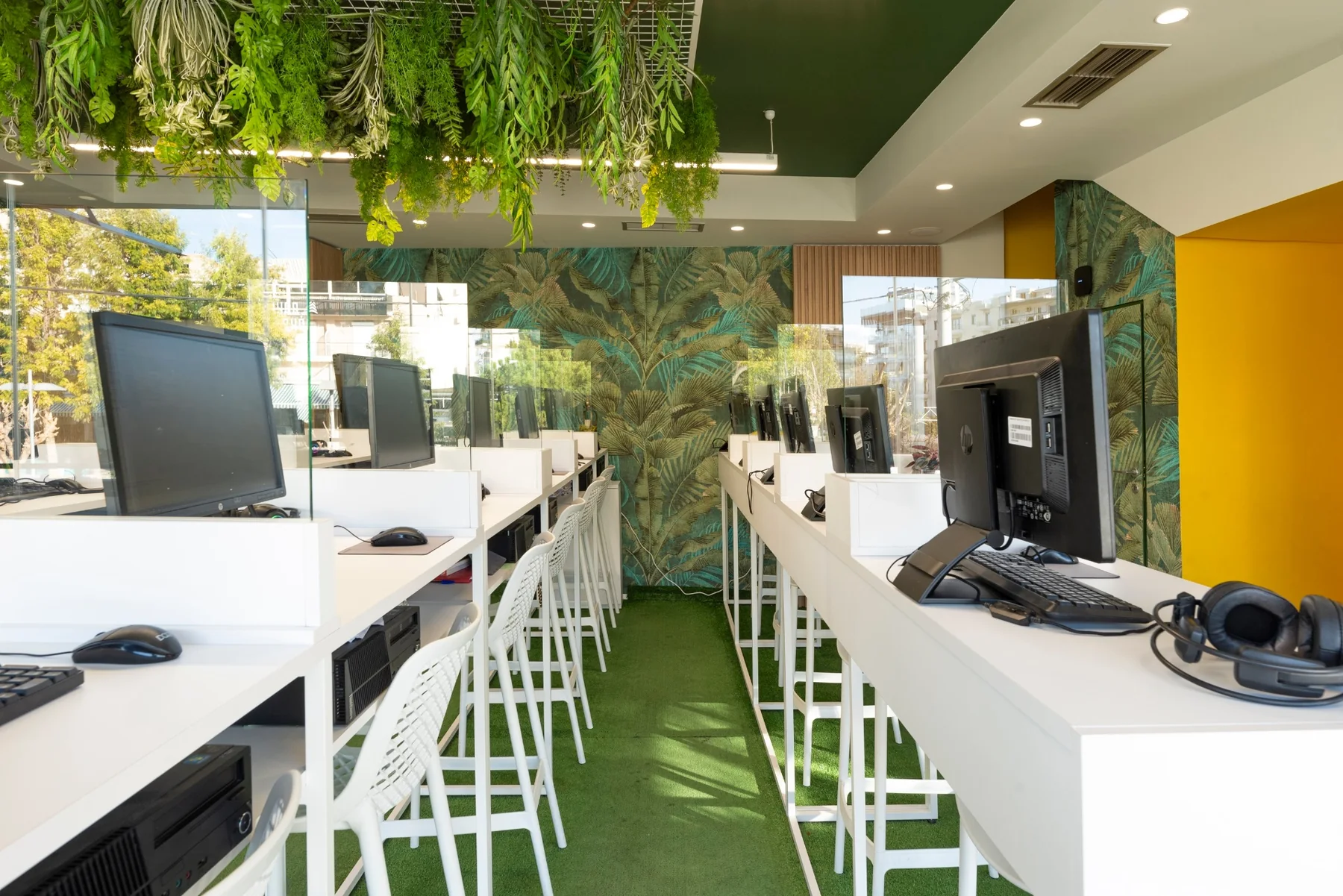 Custom workstation runs — DKG Offices